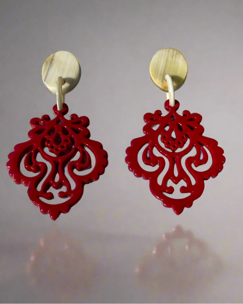 Bông tai sơn mài hoạ tiết hoa thị thời trang Hity