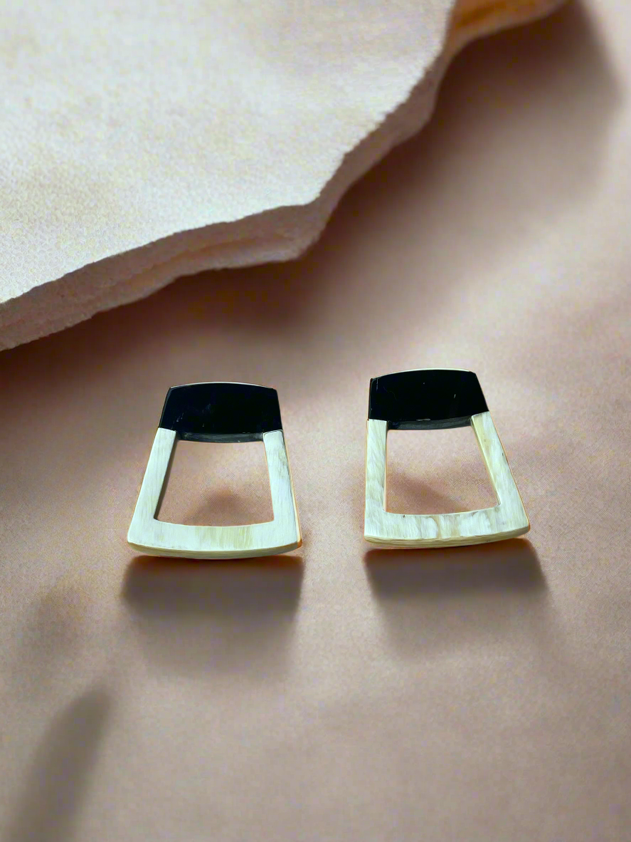 Bông tai sừng thời trang Hity