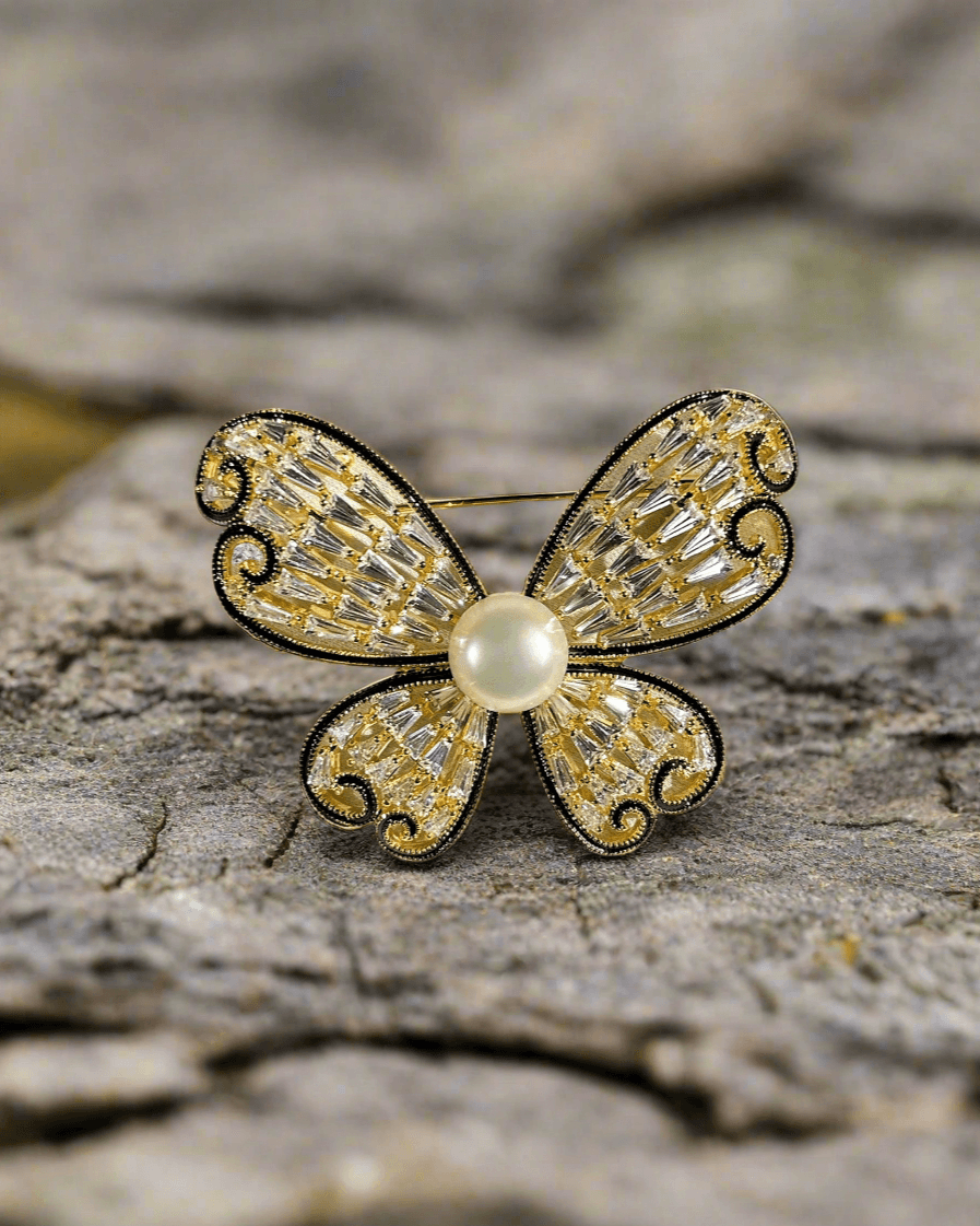 Cài Áo Ngọc Trai Baroque Điệp - Hity