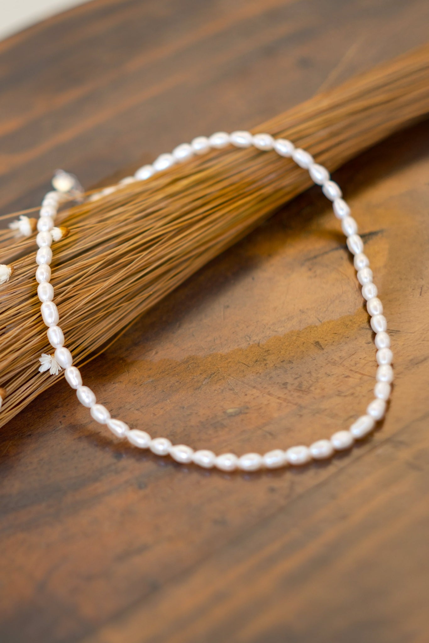 Vòng cổ choker ngọc trai dị baroque thời trang Hity