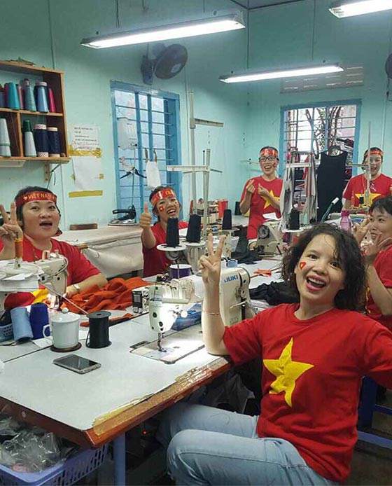 Những Nghệ Nhân May - Hity