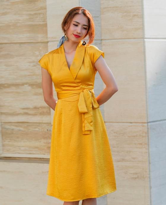 Đầm Cổ Sam Tuscany DRE145 Vàng Hoàng Yến - Hity