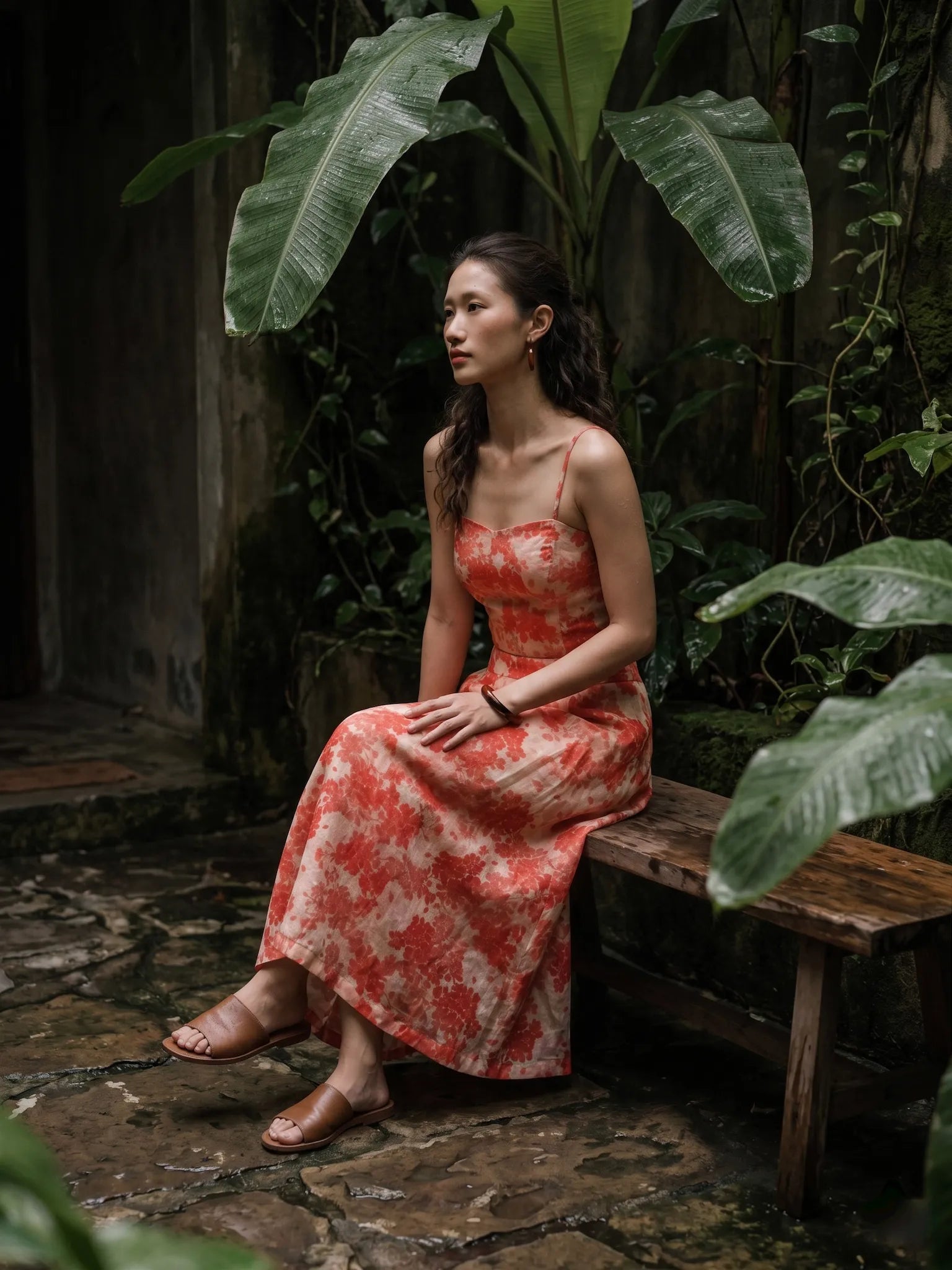 Áo croptop hai dây vải gai xanh ramie hoa thời trang Hity