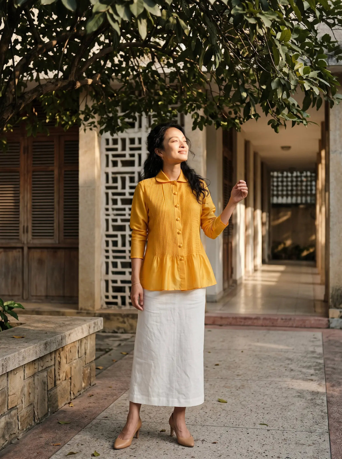Áo cổ sen lụa tơ tằm habotai vàng thời trang Hity