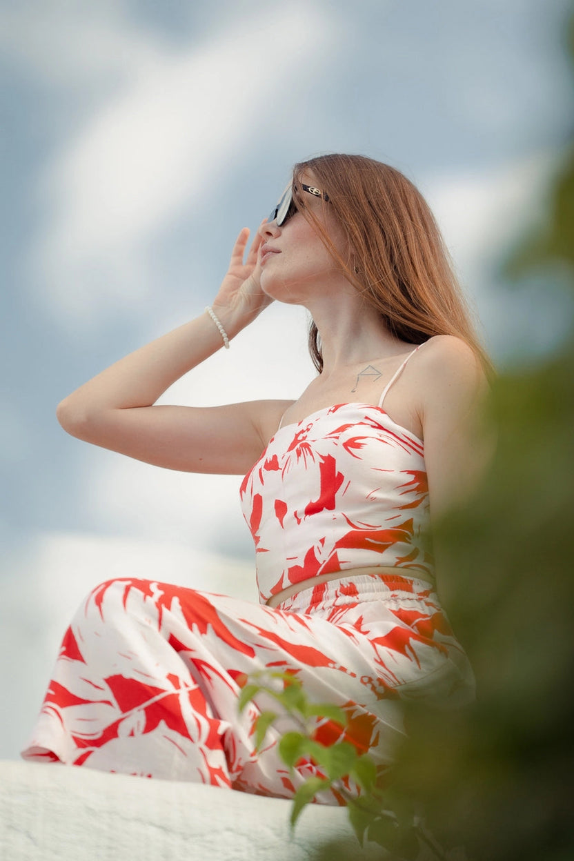 Áo croptop hai dây linen lá đỏ thời trang Hity