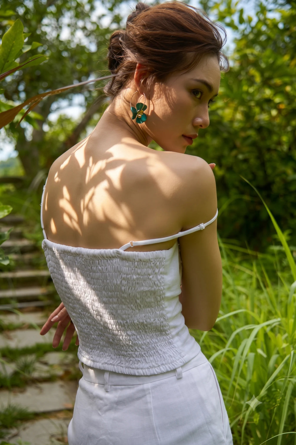 Áo croptop hai dây linen trắng thêu tay Mơ thời trang Hity