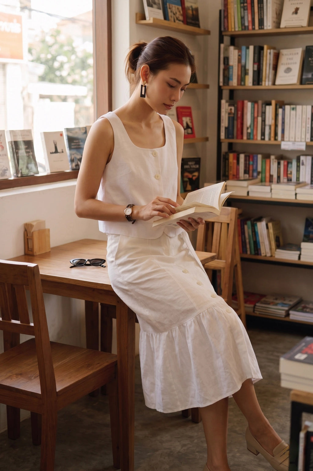 Áo croptop cổ vuông linen trắng thời trang Hity