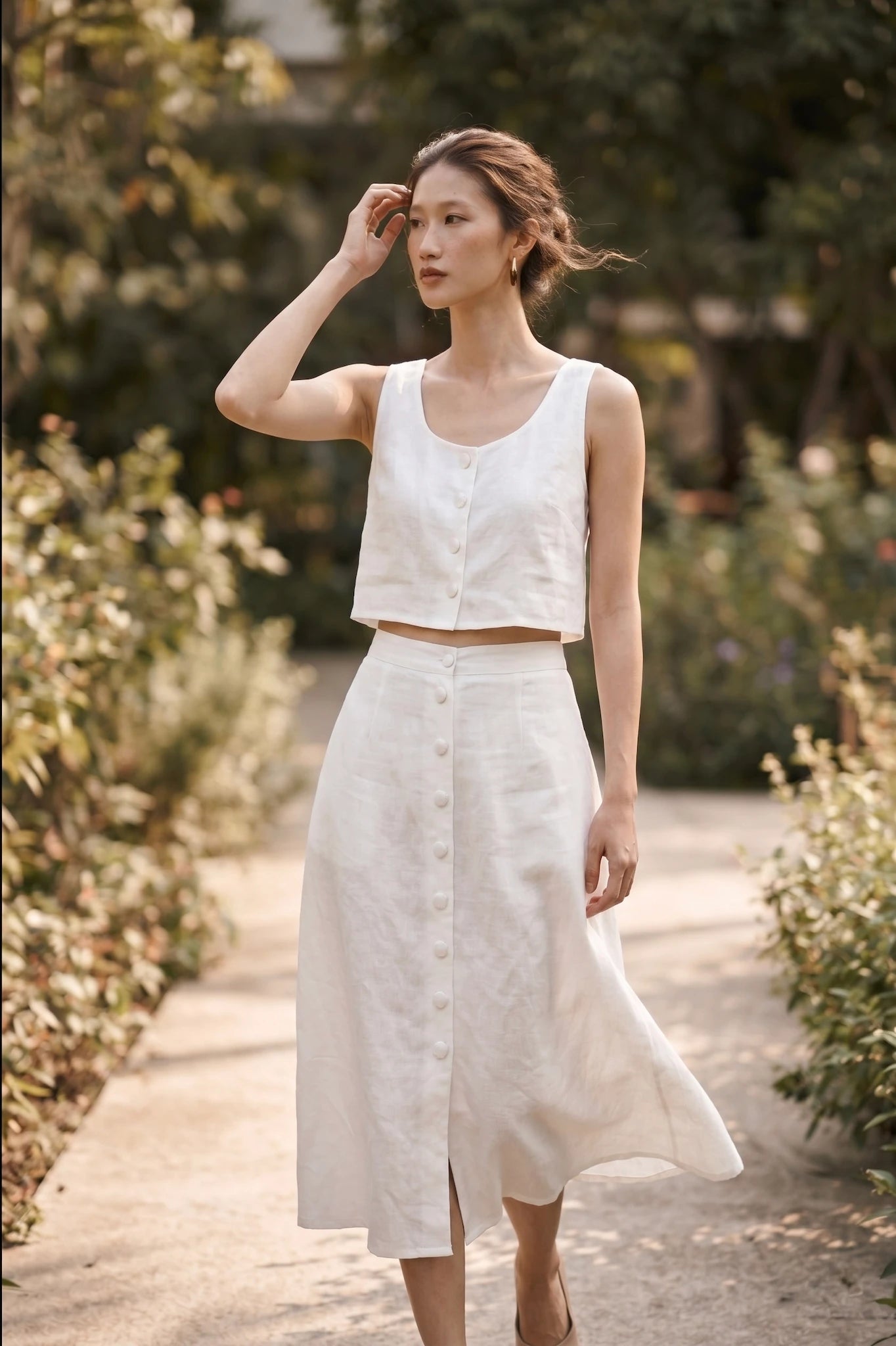 Áo croptop cổ vuông linen trắng thời trang Hity