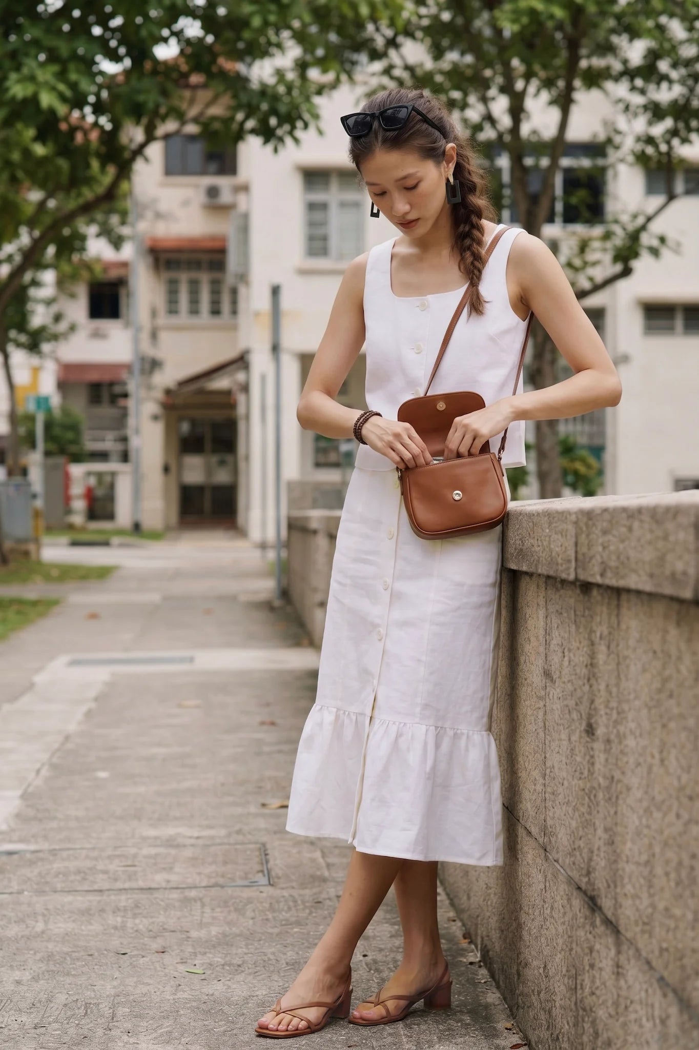 Áo croptop cổ vuông linen trắng thời trang Hity