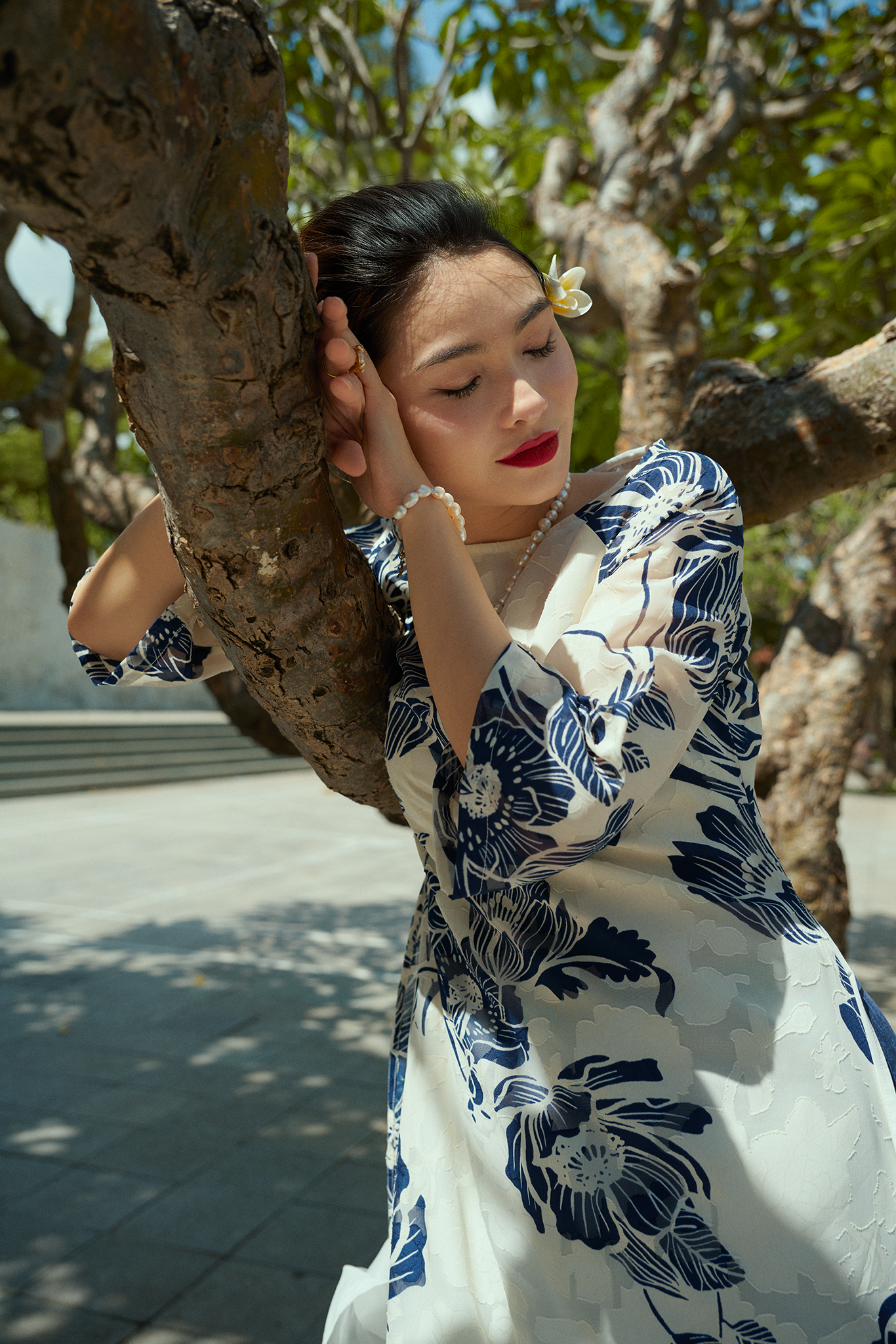 Áo dài hoa cổ thuyền thời trang Hity