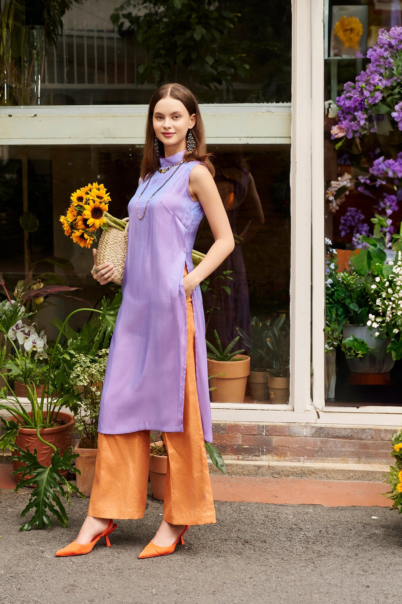 Áo dài cách tân sát nách lụa tím thời trang Hity