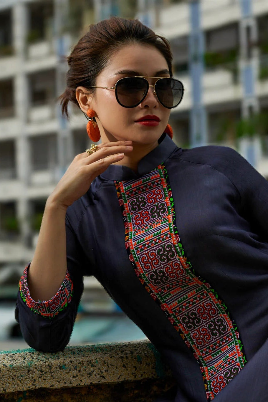 Áo dài lụa tơ tằm phối thổ cẩm thời trang Hity