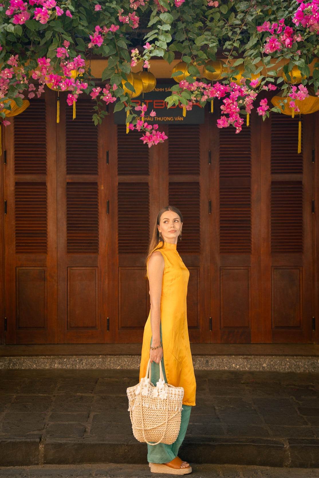 Áo dài cách tân lụa tơ tằm thời trang Hity