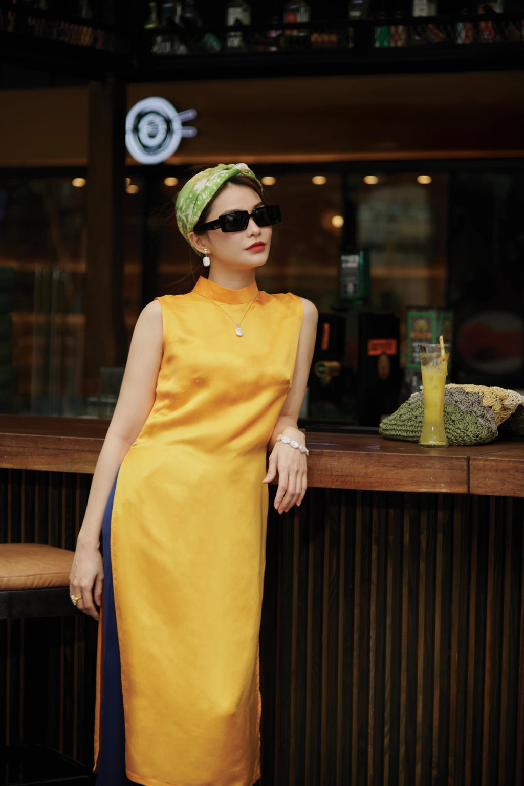 Áo dài cách tân lụa tơ tằm viscose vàng thời trang Hity