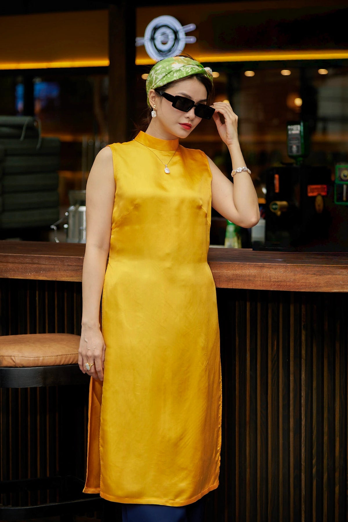 Áo dài cách tân lụa tơ tằm viscose vàng thời trang Hity