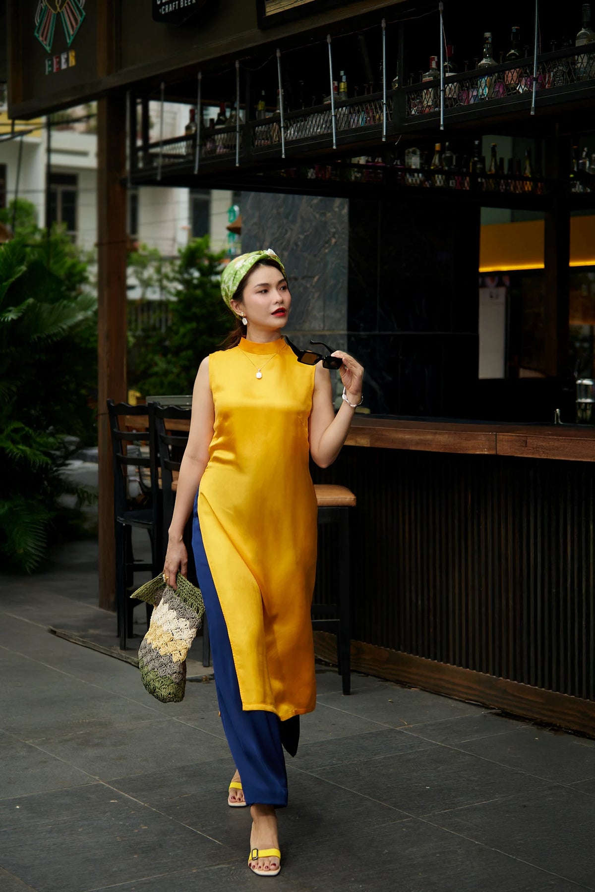 Áo dài cách tân lụa tơ tằm viscose vàng thời trang Hity
