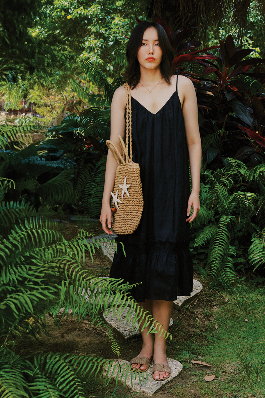 Đầm midi hai dây đen thời trang Hity