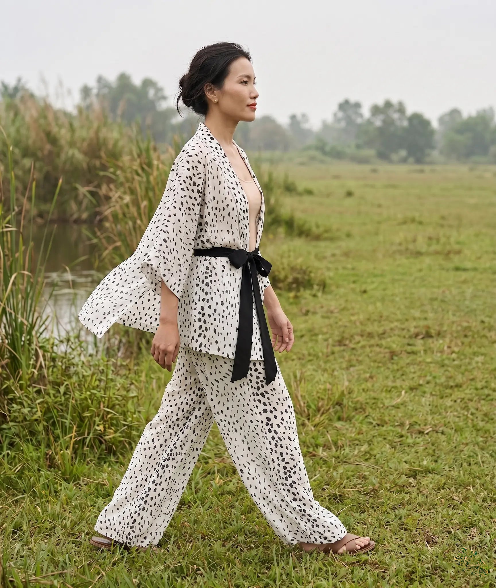 Bộ áo khoác kimono phối quần chấm bi thời trang Hity