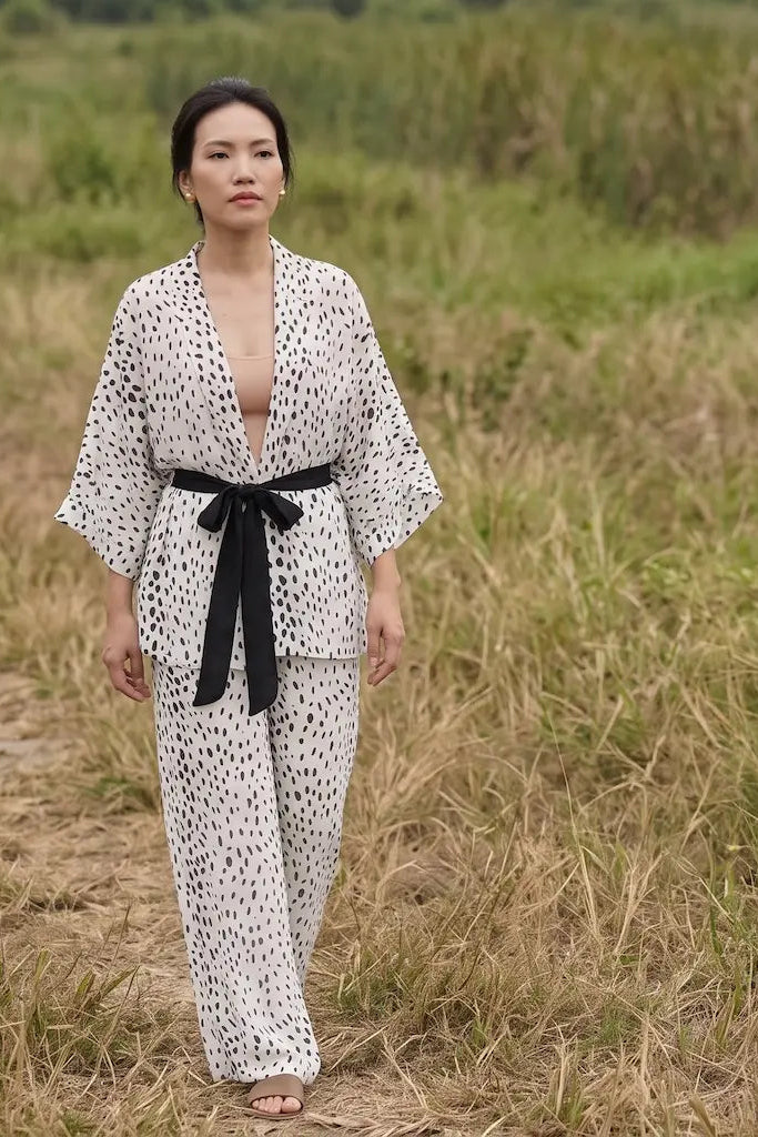 Bộ áo khoác kimono phối quần chấm bi thời trang Hity