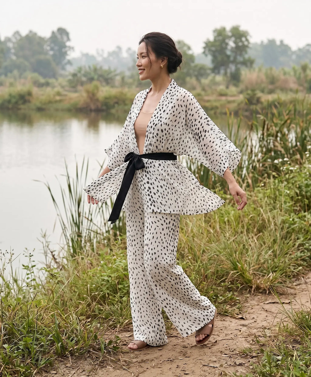 Bộ áo khoác kimono phối quần chấm bi thời trang Hity