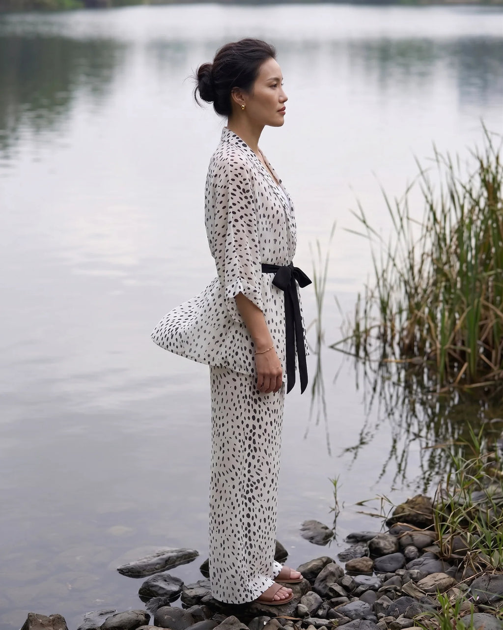 Bộ áo khoác kimono phối quần chấm bi thời trang Hity