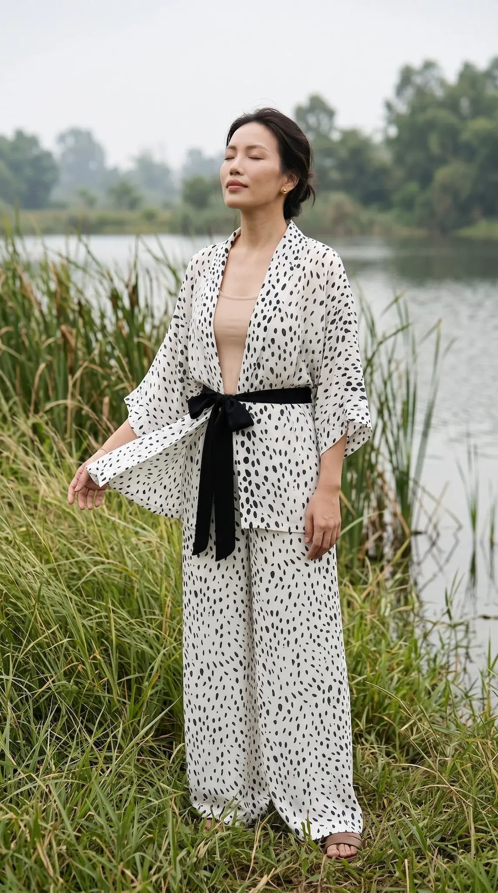 Bộ áo khoác kimono phối quần chấm bi thời trang Hity
