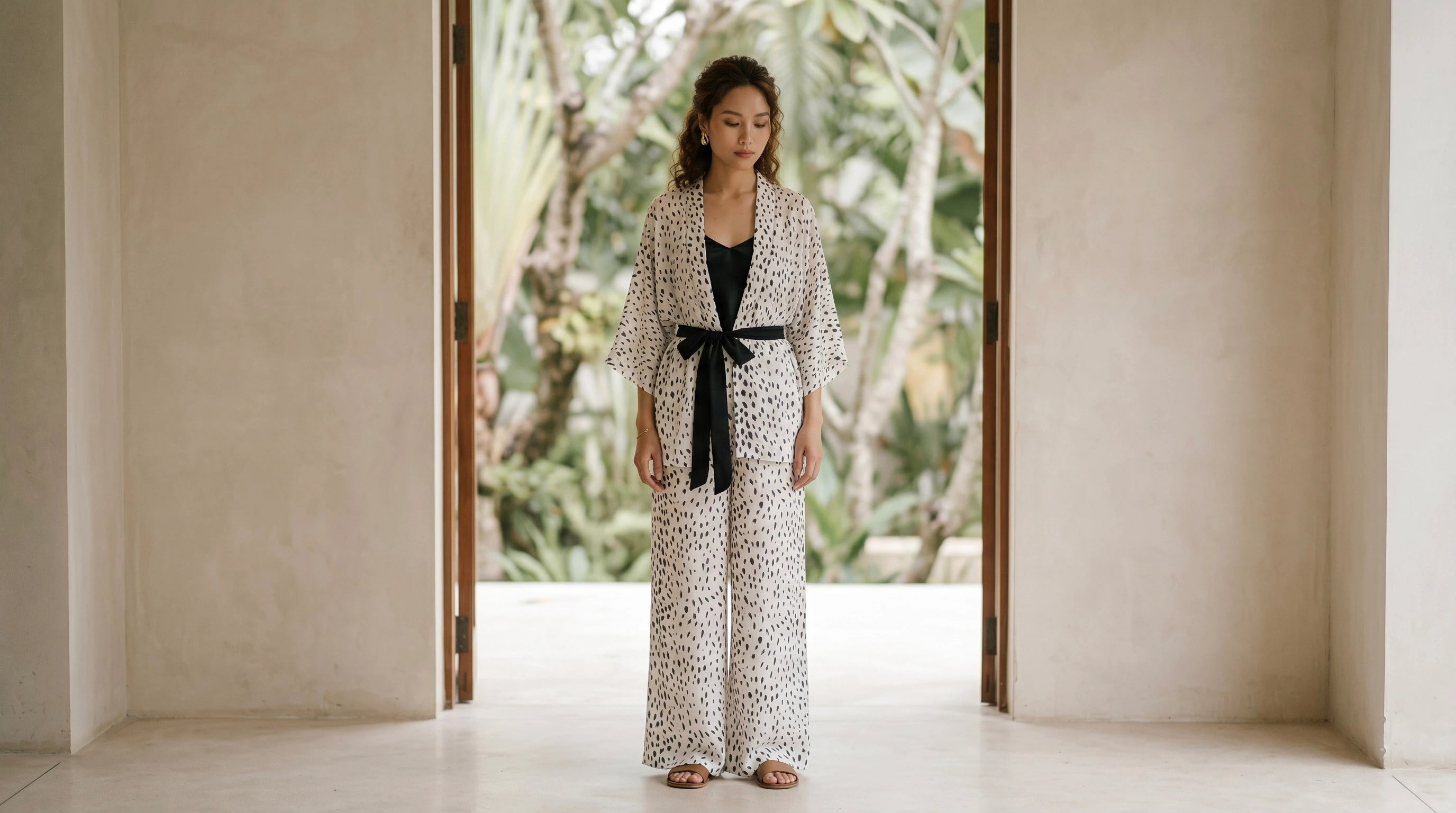Bộ áo khoác kimono phối quần chấm bi thời trang Hity