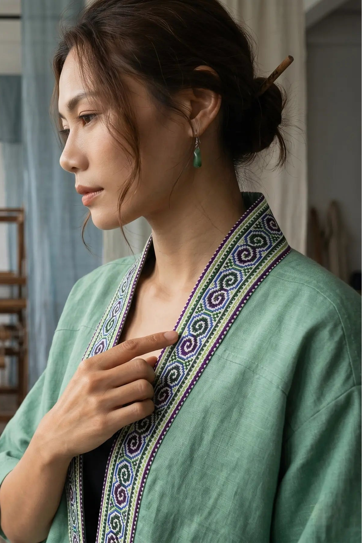 Áo khoác kimono xanh phối thổ cẩm thời trang Hity