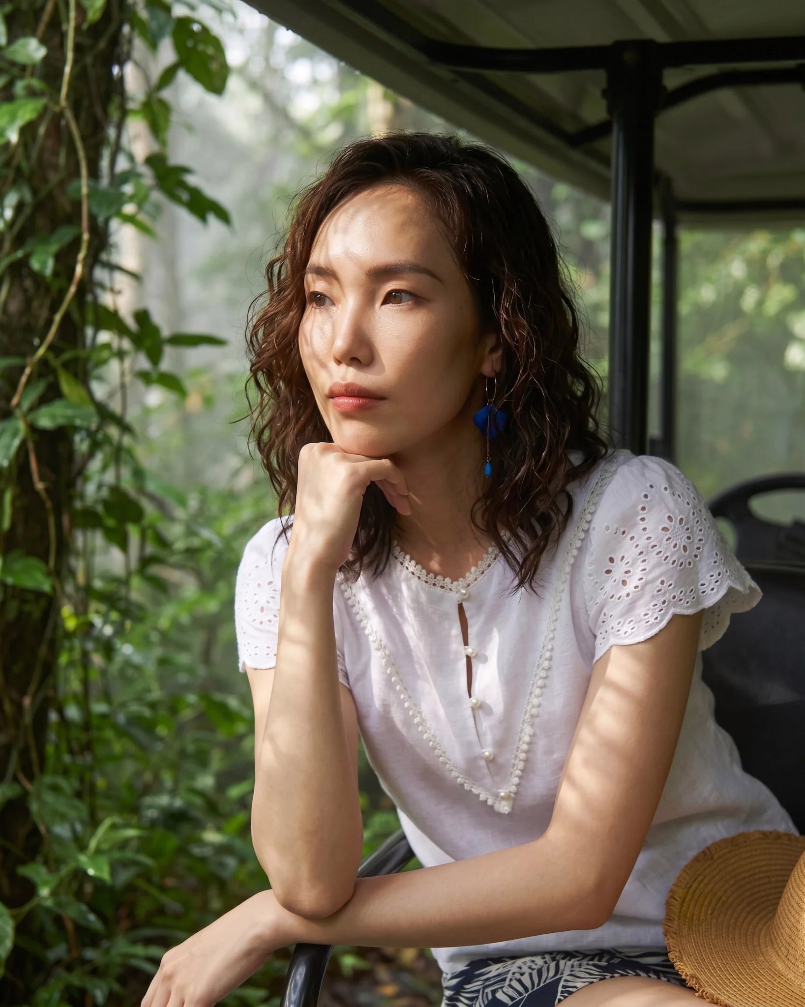 Áo linen trắng phối ren thời trang Hity