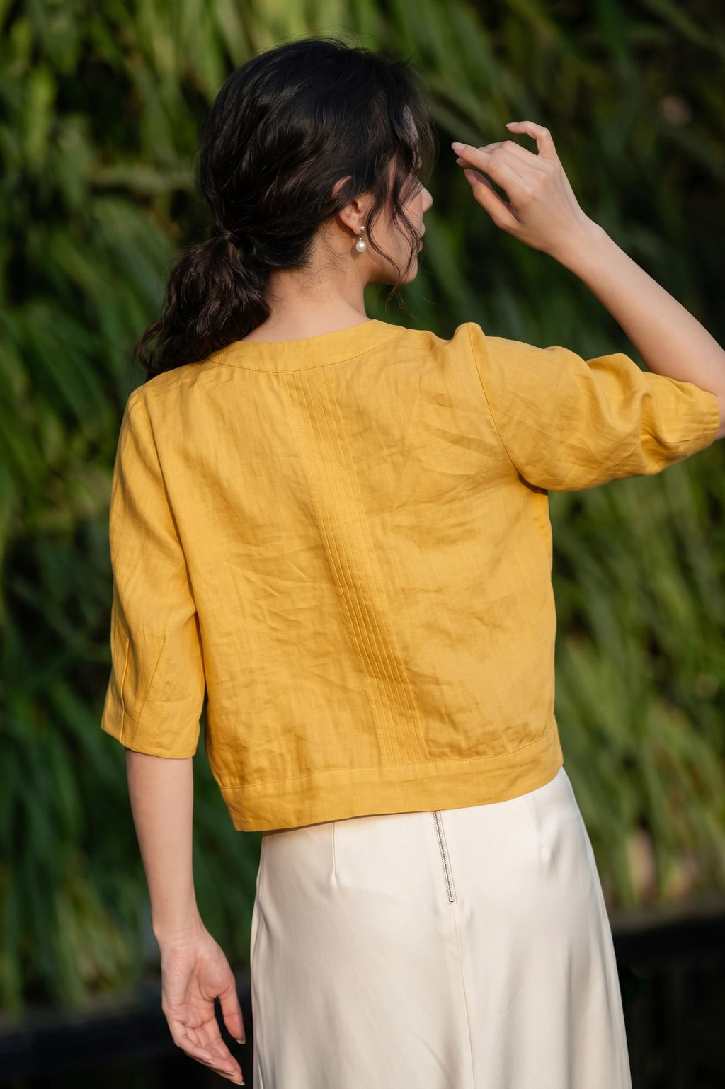 Áo linen vàng phong cách vintage thời trang Hity