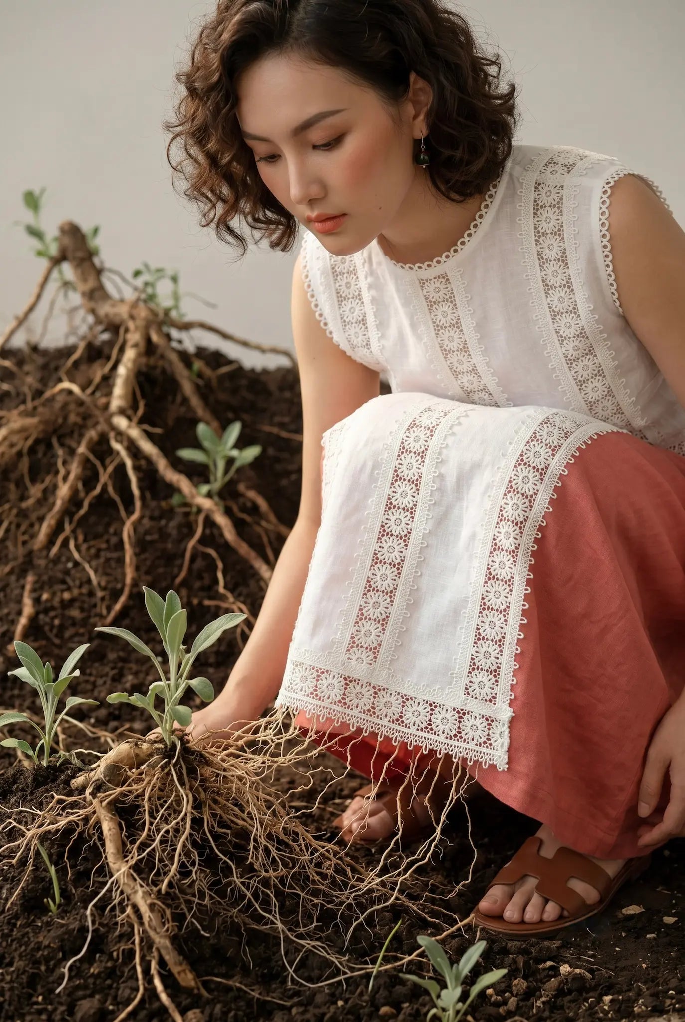 Áo ngắn croptop linen trắng phối ren cotton thời trang Hity