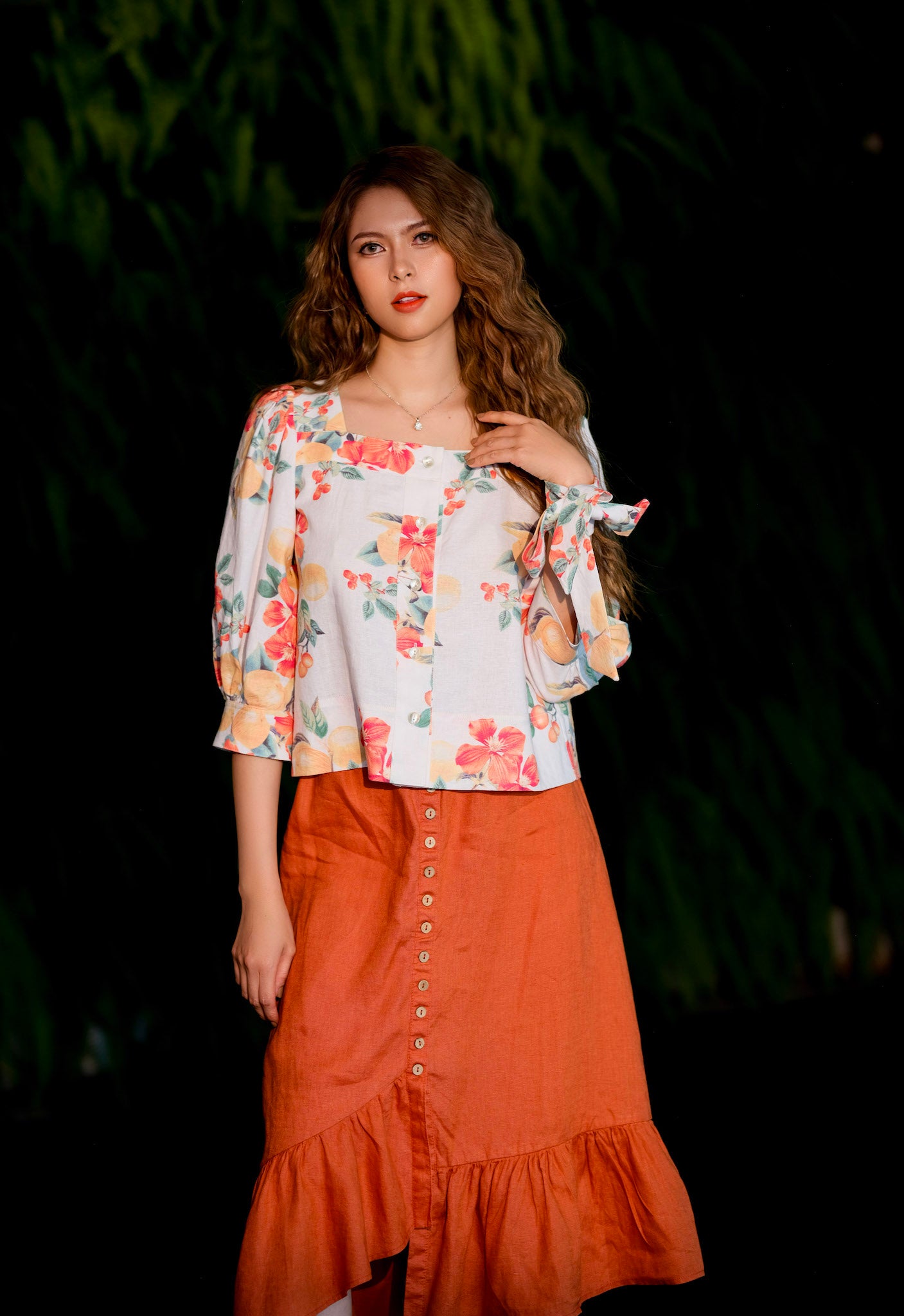 Áo croptop tay phồng linen hoạ tiết hoa thời trang Hity