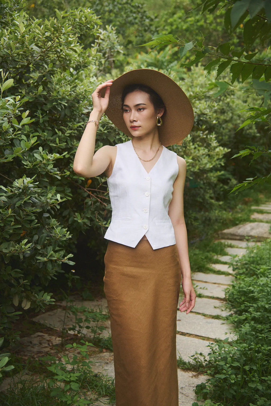 Áo vest ghile linen trắng thời trang Hity