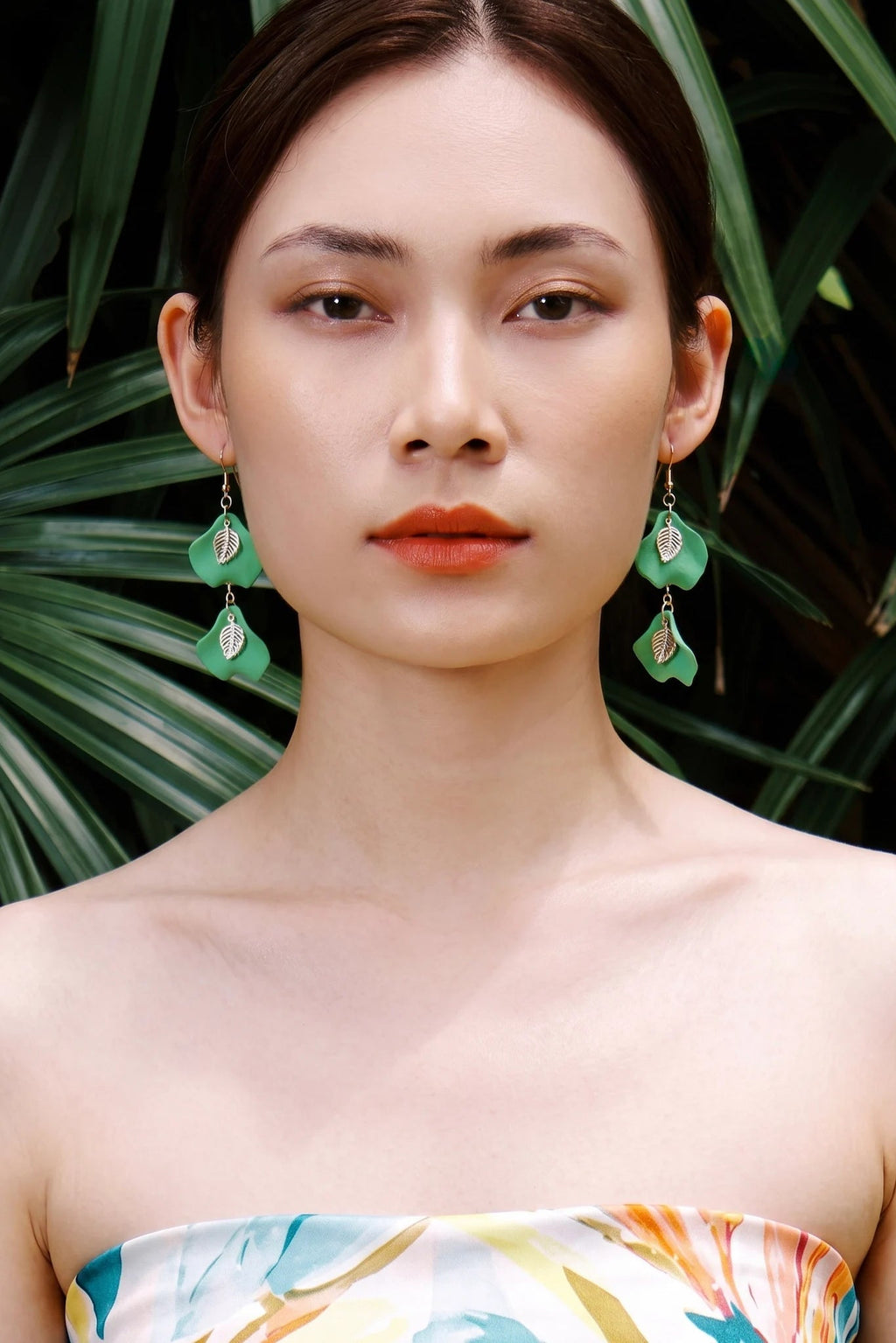 Bông tai dáng dài lá xanh thời trang Hity
