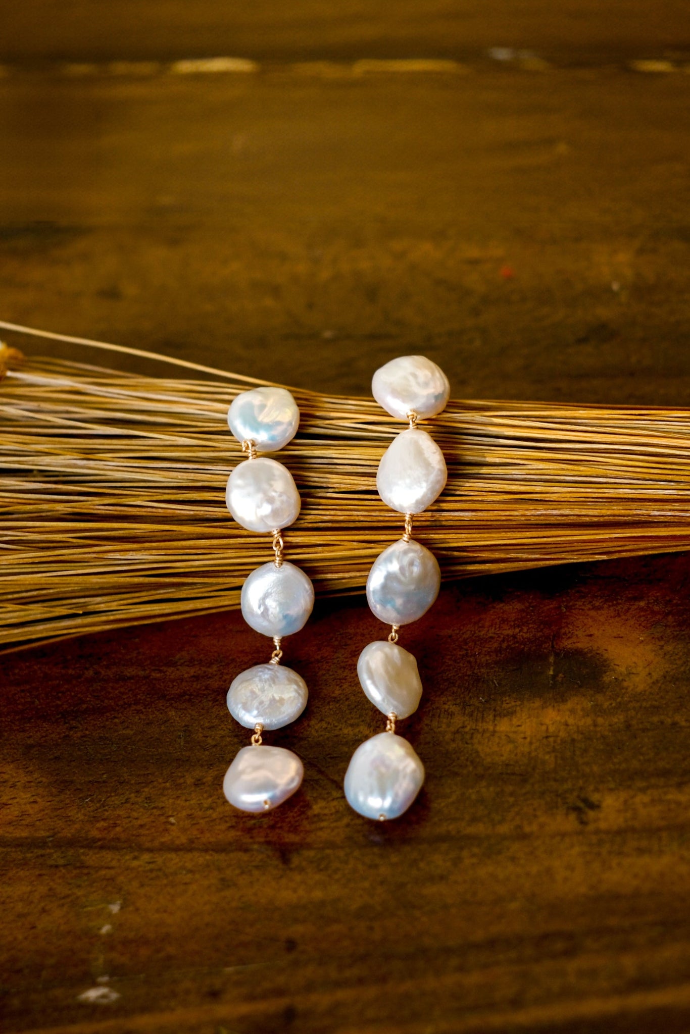 Bông tai dáng suối ngọc trai baroque thời trang Hity