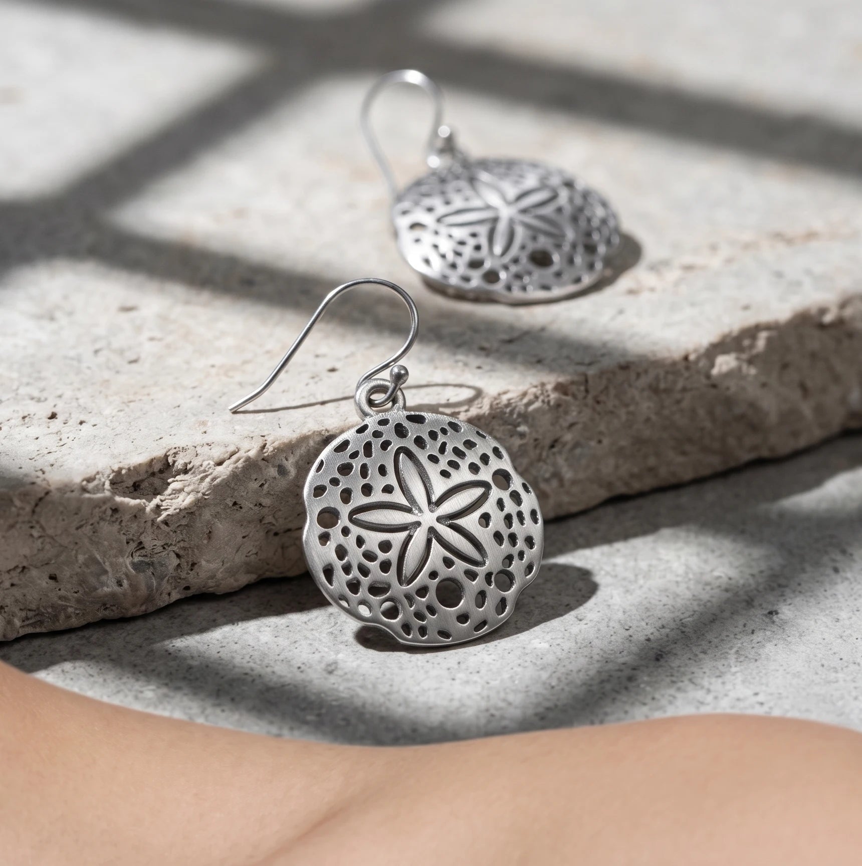 Bông tai chạm khắc filligree thép không gỉ thời trang Hity