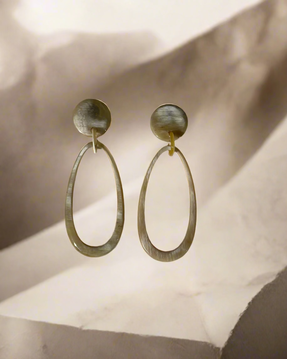 Bông tai sừng trâu hình giọt nước thời trang Hity