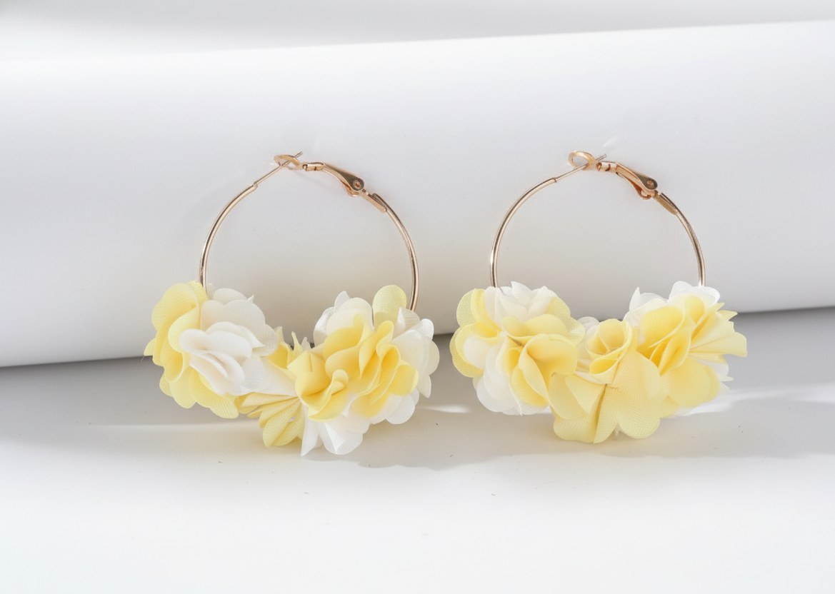 Bông tai tròn hoop cánh hoa vàng thời trang Hity