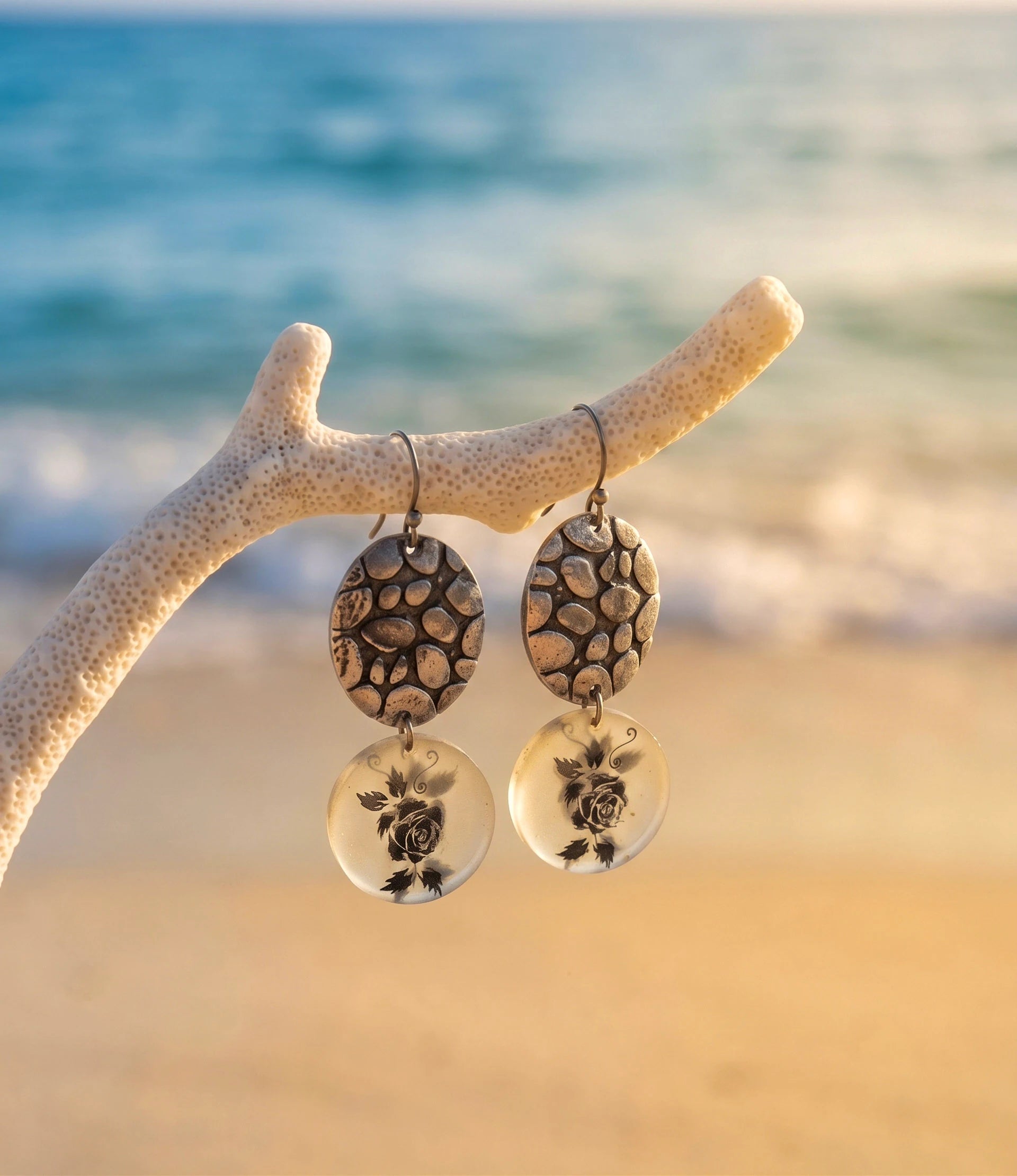 Bông tai vẽ tay handmade thời trang Hity