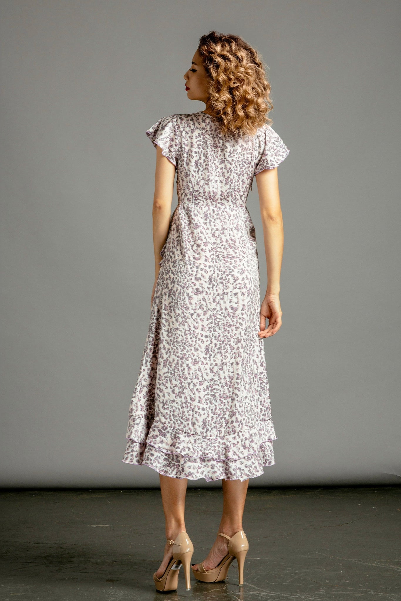 Đầm đắp vạt lụa satin da beo thời trang Hity