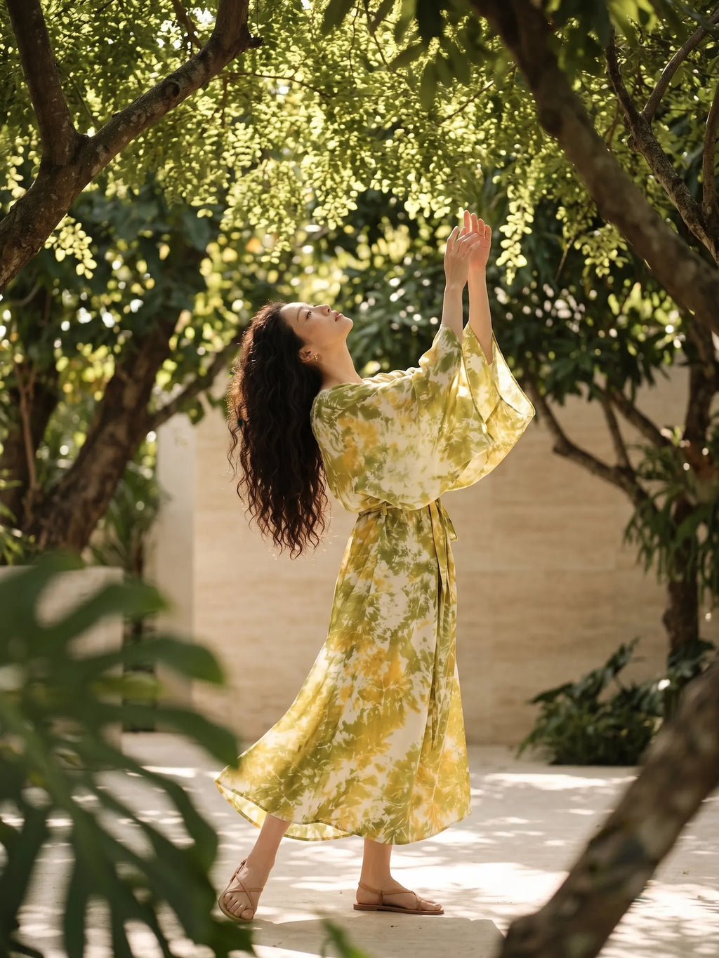 Đầm kaftan lụa tơ tằm nhuộm loang tie-dye thời trang Hity