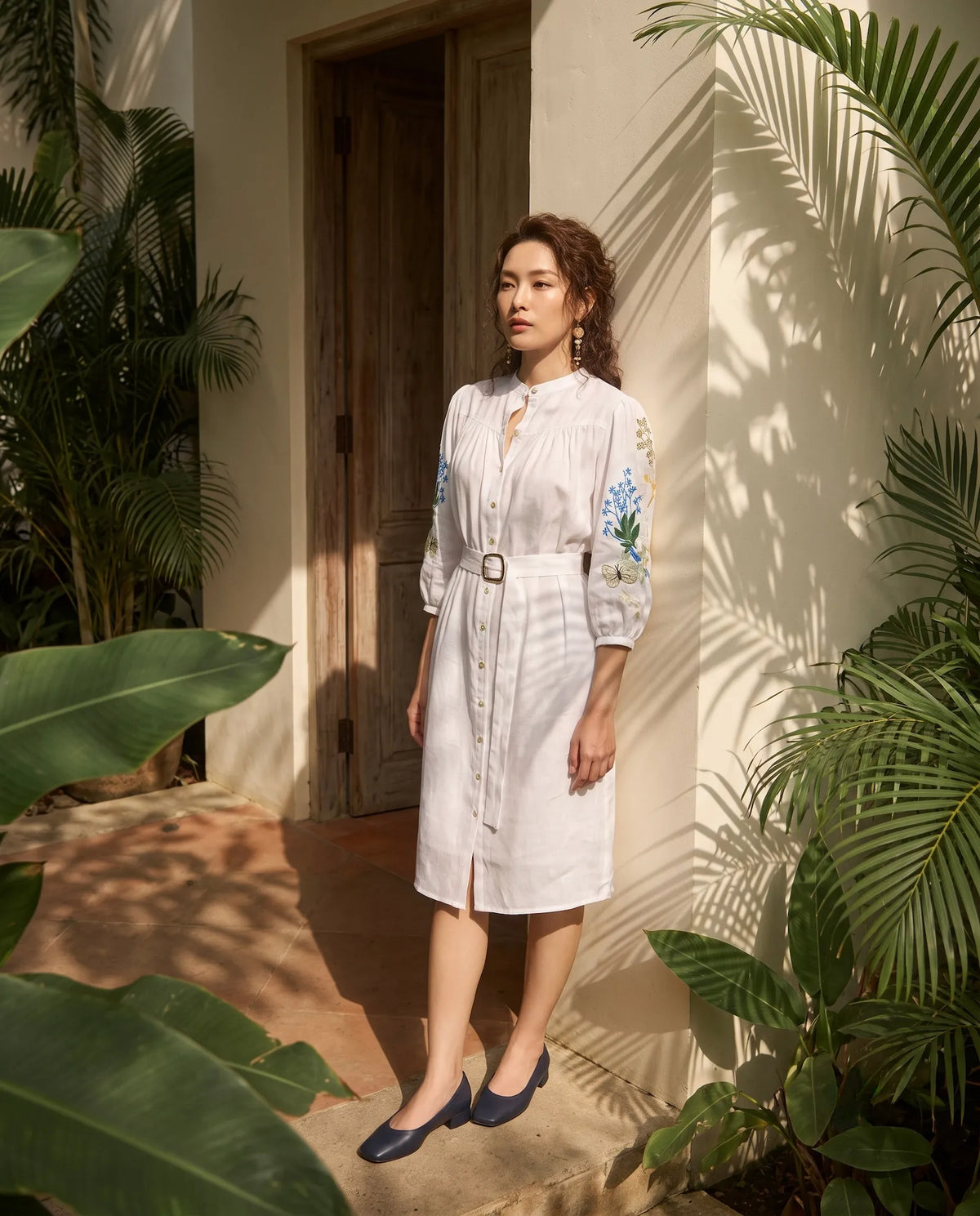 Đầm suông linen trắng thêu tay Mơ thời trang Hity