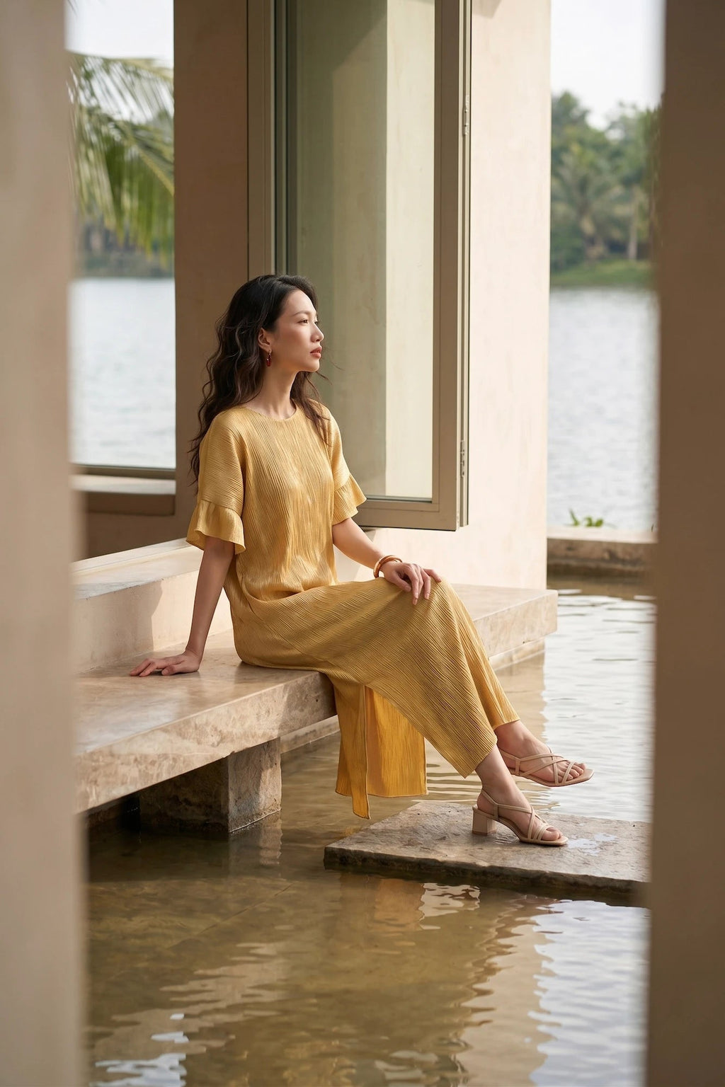 Đầm lụa dún Tám Lăng vàng rễ cây nhàu thời trang Hity