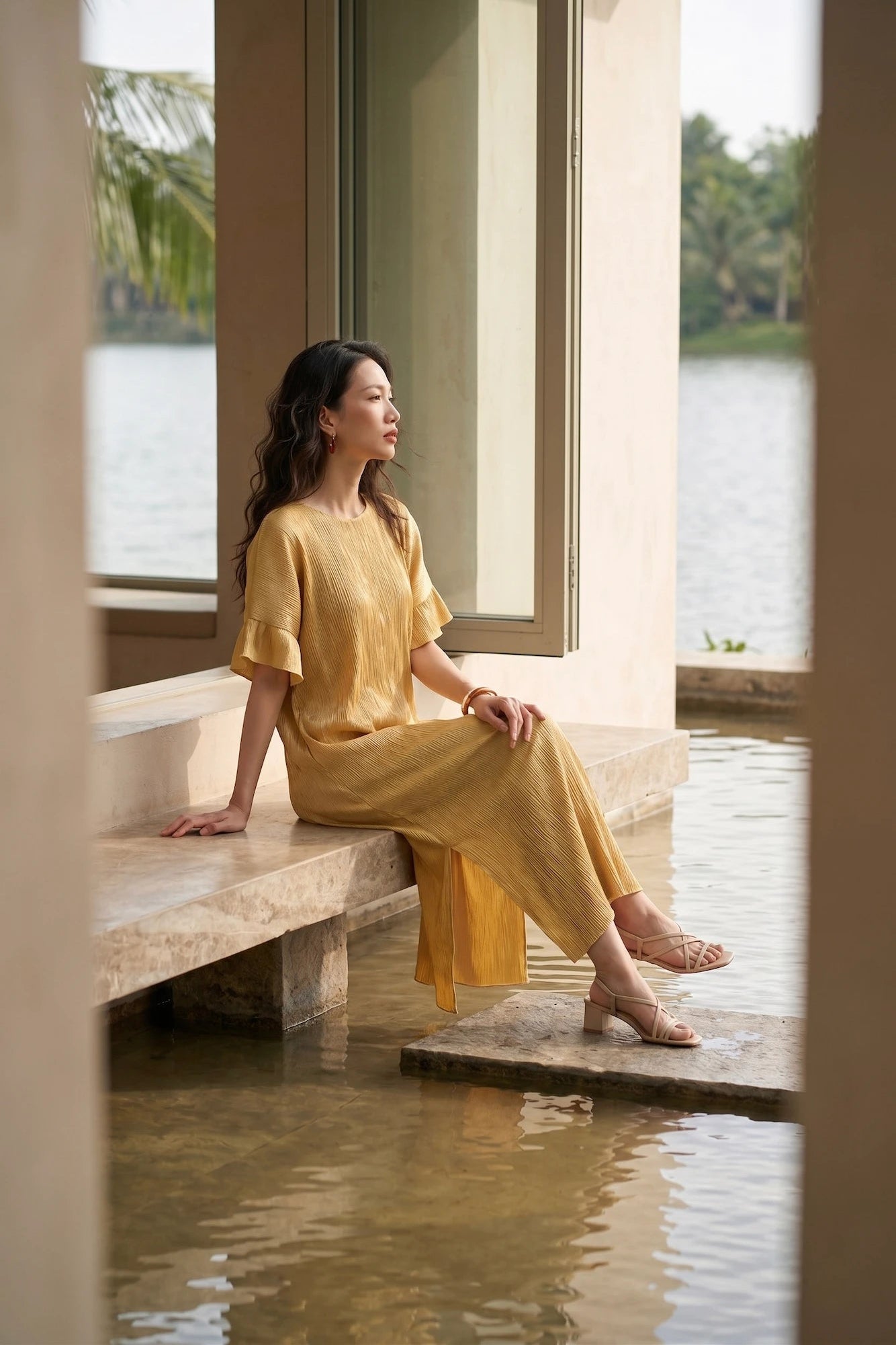 Đầm lụa dún Tám Lăng vàng rễ cây nhàu thời trang Hity