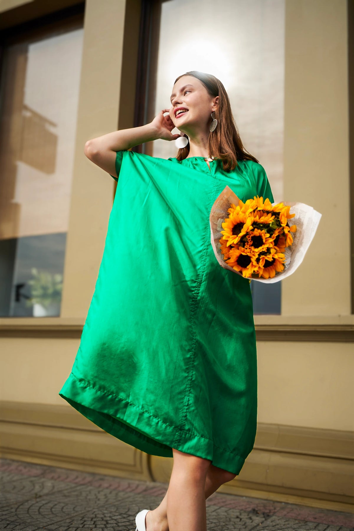 Đầm oversize lụa tơ tằm xanh ngọc lục bảo thời trang Hity