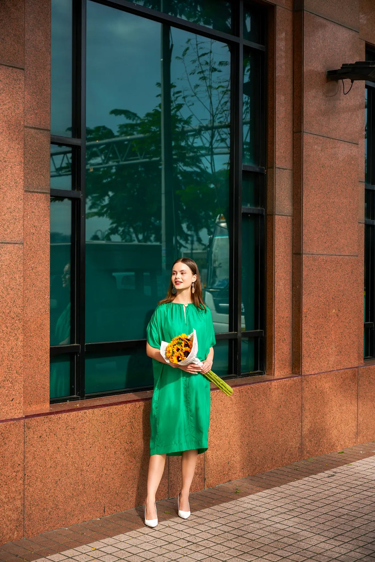 Đầm oversize lụa tơ tằm xanh ngọc lục bảo thời trang Hity