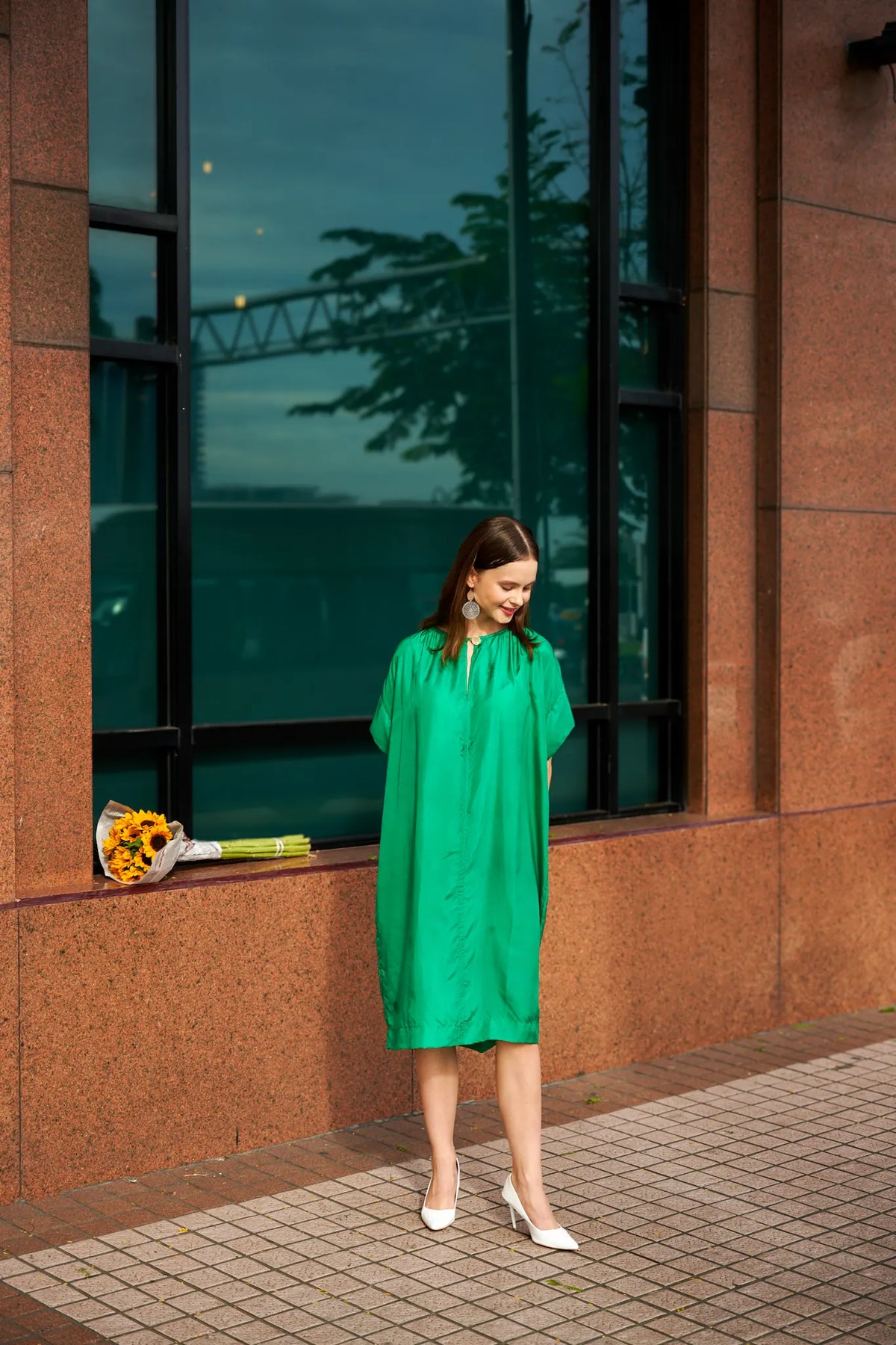 Đầm oversize lụa tơ tằm xanh ngọc lục bảo thời trang Hity