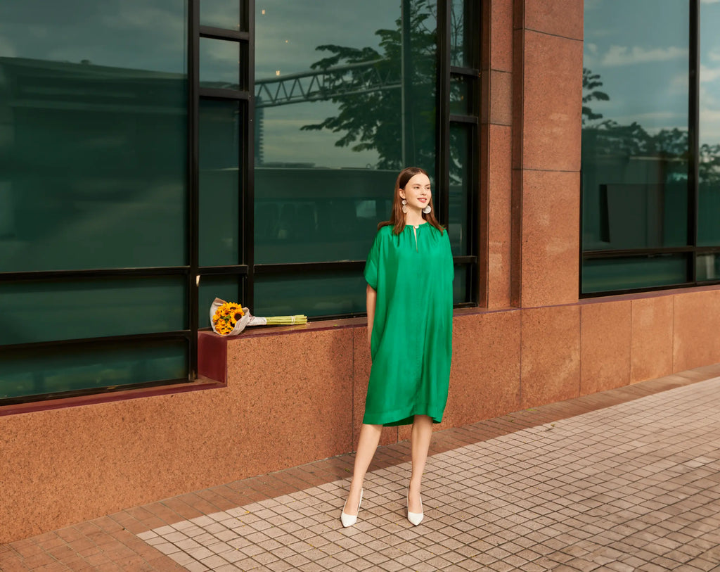 Đầm oversize lụa tơ tằm xanh ngọc lục bảo thời trang Hity