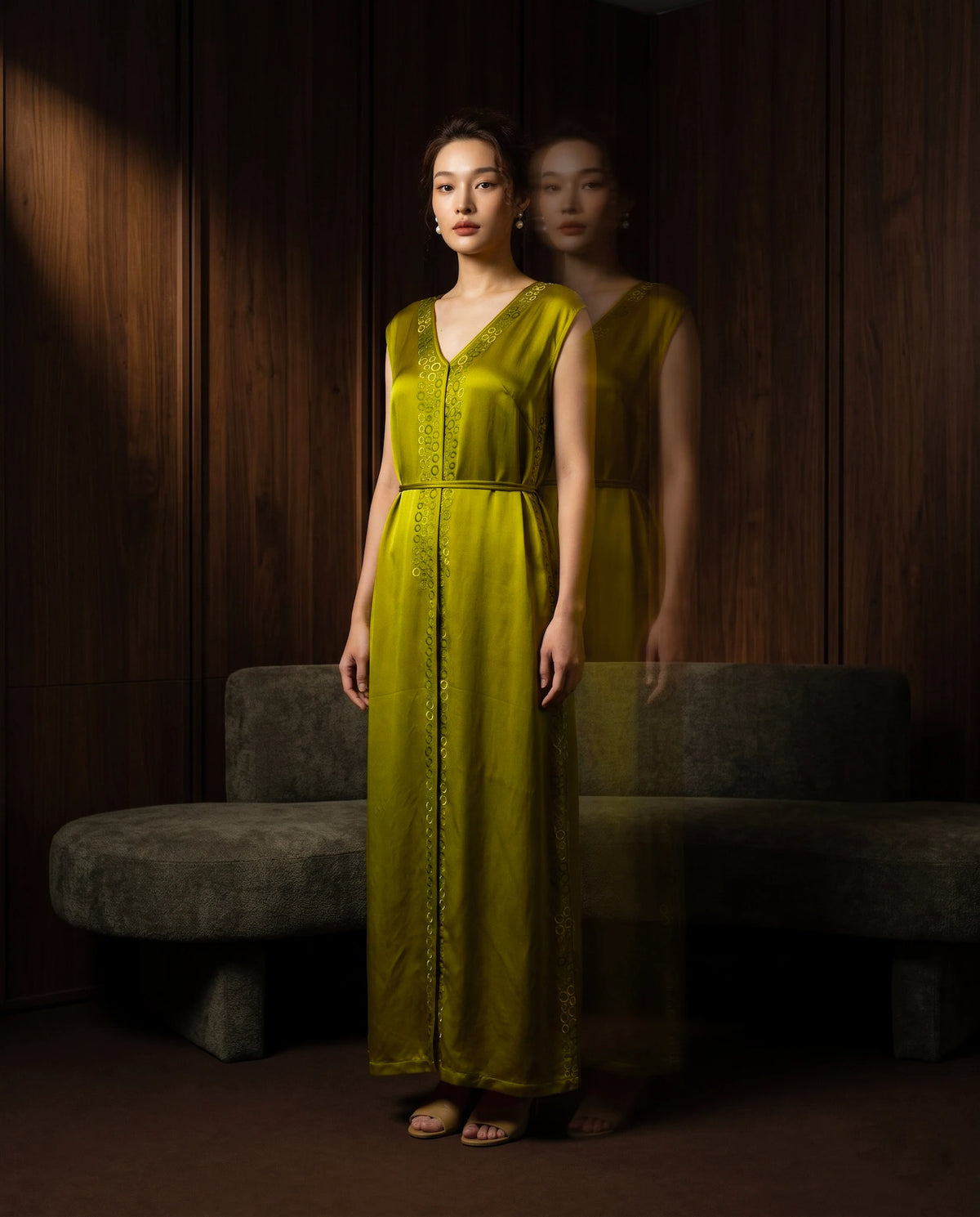 Đầm maxi luạ tơ tằm viscose xanh thêu tay thời trang Hity