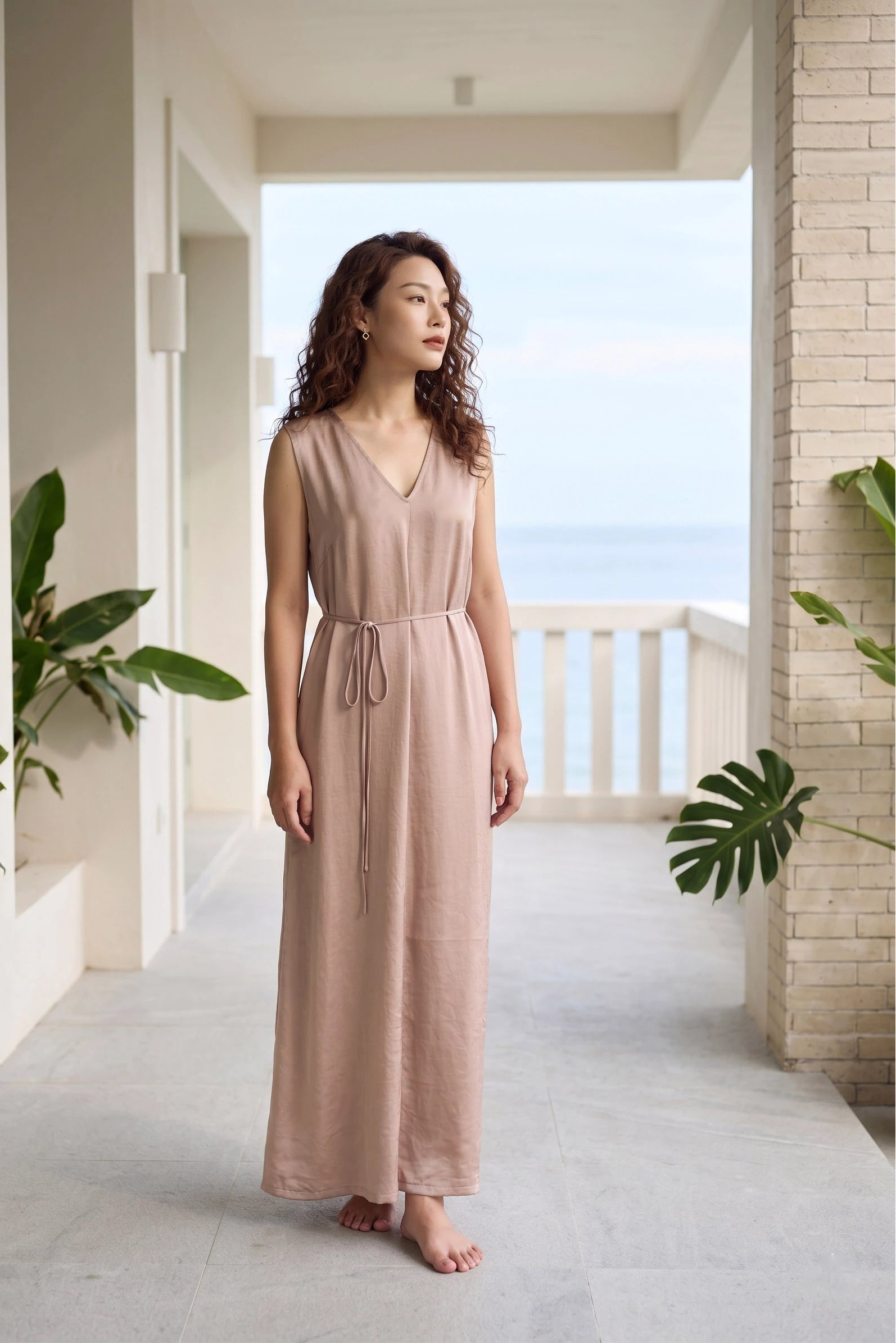 Đầm maxi dáng suông không tay màu be thời trang Hity